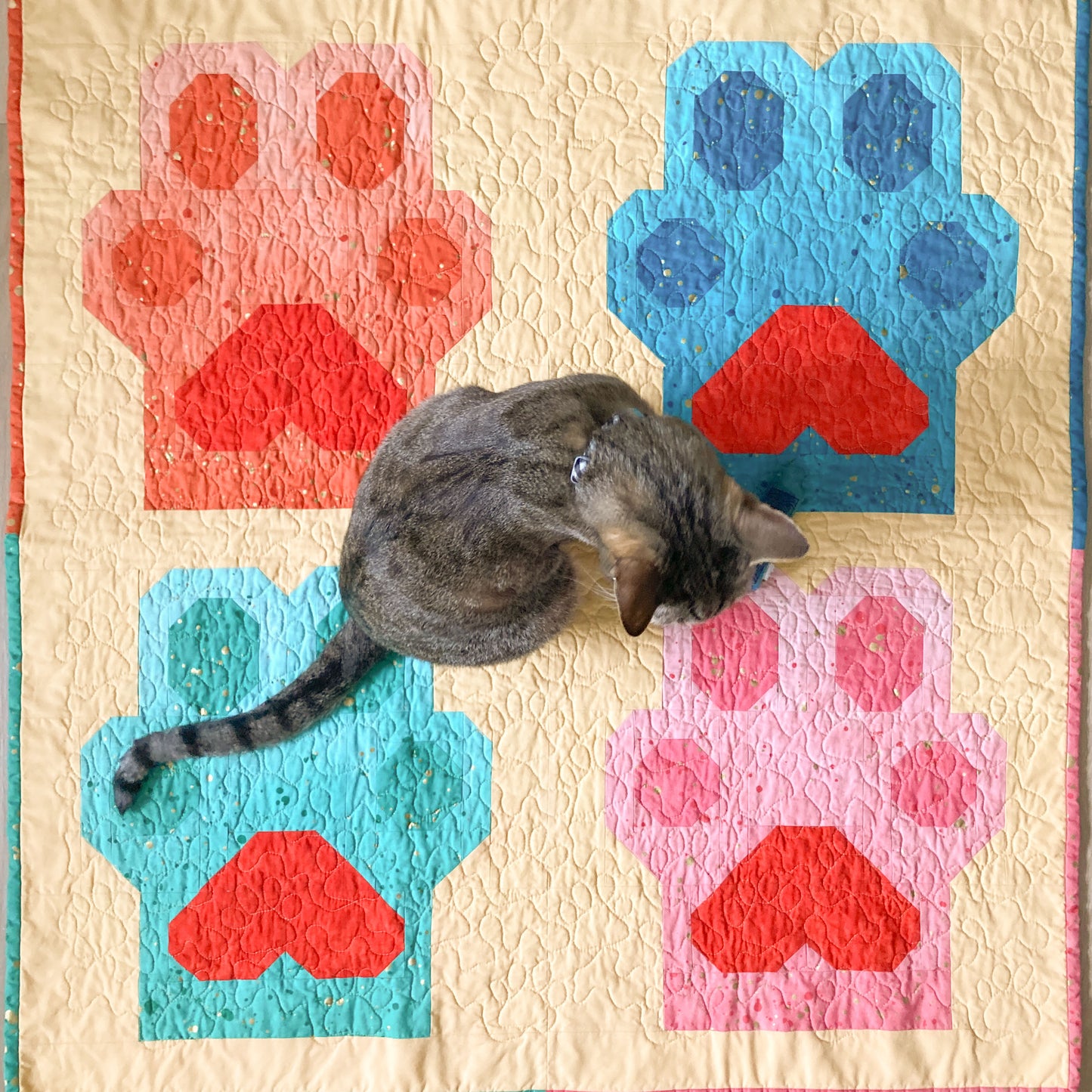 Dainty Paws Quilt Pattern *DIGITAL PDF*